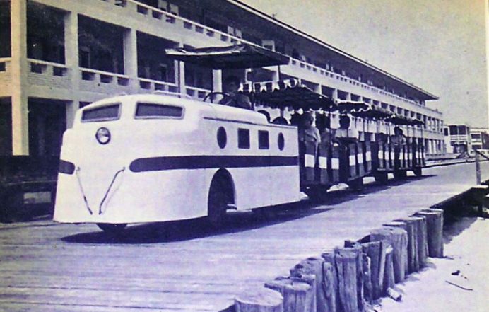 1_boardwalk-train-1964.jpg